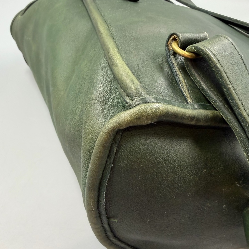 Coach 9943 Vintage Flap Backpack Bottle Green Leather - Picture 5 of 13
